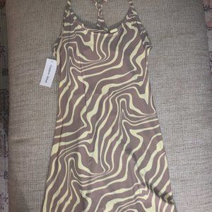 NWT! Outdoor Voices Exercise Dress - Pampas Swirl - M